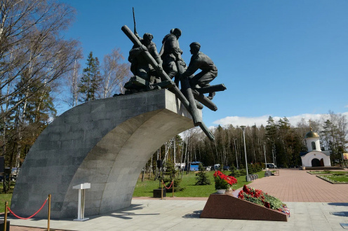 Дорожники почтили память своих коллег,сражавшихся в годы Великой Отечественной войны - изображение 1