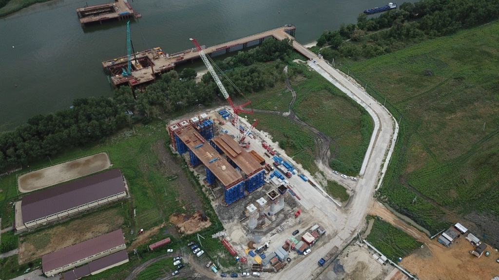 Мост через реку Аксай М-4 «Дон» https://avtodor-eng.ru/storage/app/uploads/public/61a/7ef/790/61a7ef790f788792984813.jpg