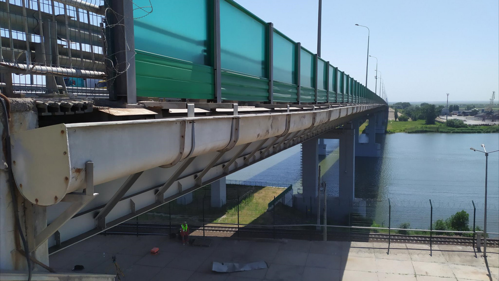 Комплекс мостовых сооружений через р. Дон на км 1061 автомобильной дороге М-4 «Дон» https://avtodor-eng.ru/storage/app/uploads/public/61a/8b3/a86/61a8b3a8618ca802636747.png